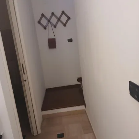 Domus Apartment *